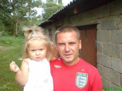 Мирный житель в Чугуеве убит вояками АТО. Милиция заметает следы. Мирный житель в Чугуеве убит вояками АТО. Милиция заметает следы.