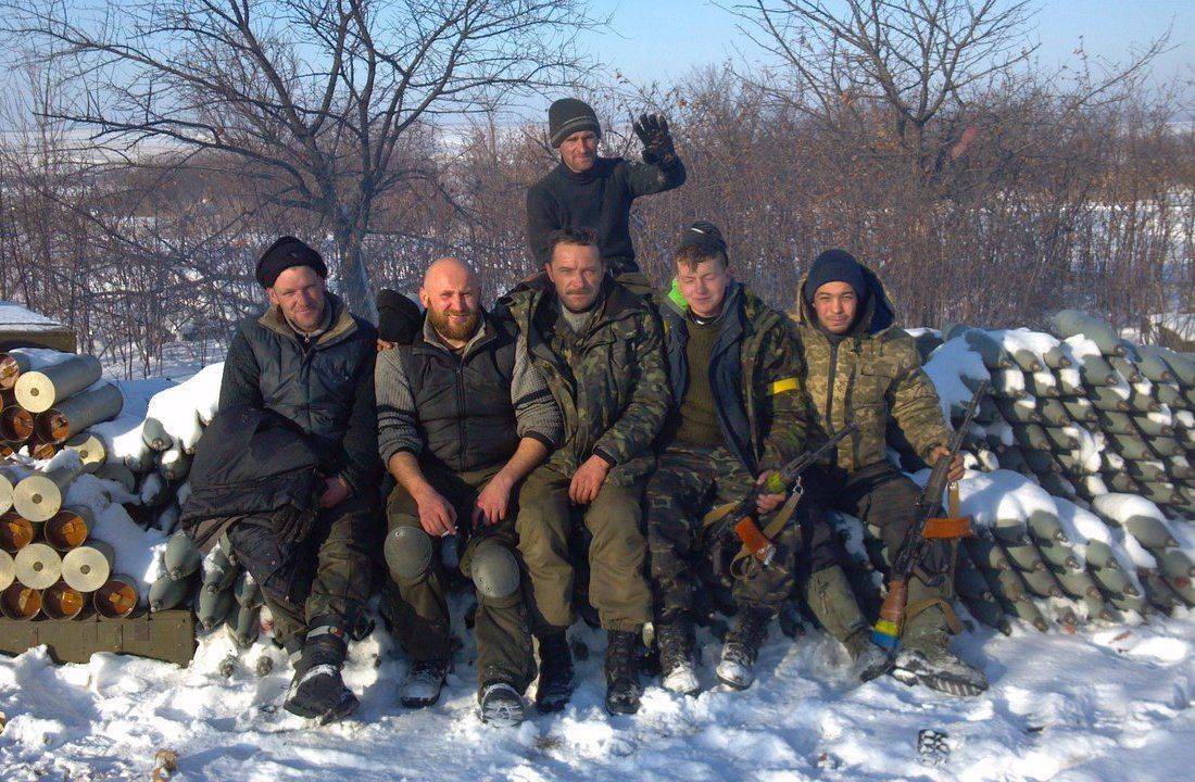Обезьяны с гранатой Обезьяны с гранатой