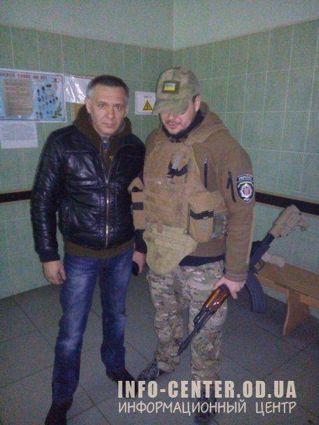 В Одессе избили представителя "Совета национальной безопасности". Гордиенко пообещал найти виновных. В Одессе избили представителя "Совета национальной безопасности". Гордиенко пообещал найти виновных.