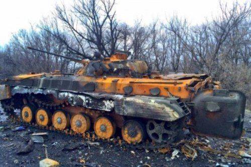 Украинские войска отказались от удержания передовых позиций Украинские войска отказались от удержания передовых позиций