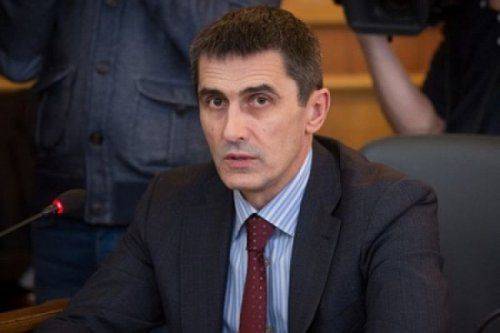 Генпрокурор Ярема бросил Порошенко и готовится сбежать из страны Генпрокурор Ярема бросил Порошенко и готовится сбежать из страны