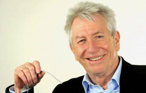 Из Германии в Донецк прибыло 28 тонн медикаментов. Власти Украины пытались помешать  Из Германии в Донецк прибыло 28 тонн медикаментов. Власти Украины пытались помешать