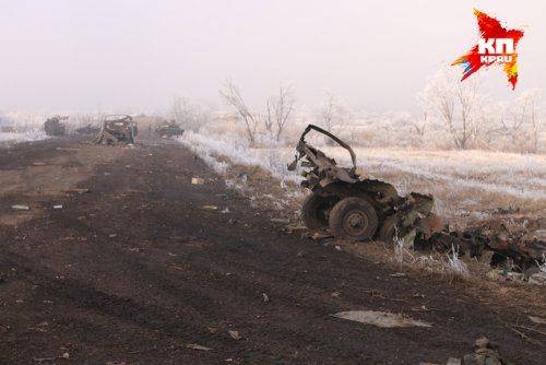 Окруженные украинские военные пытаются выбить пробку из «горлышка» Окруженные украинские военные пытаются выбить пробку из «горлышка»