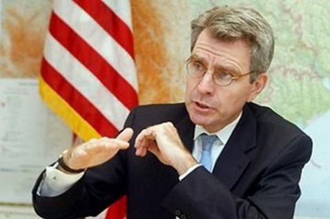 Посол США заявил о наличии доказательств присутствия войск России в Донбассе Посол США заявил о наличии доказательств присутствия войск России в Донбассе