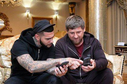 Кадыров и Тимати отказались от iPhone Кадыров и Тимати отказались от iPhone