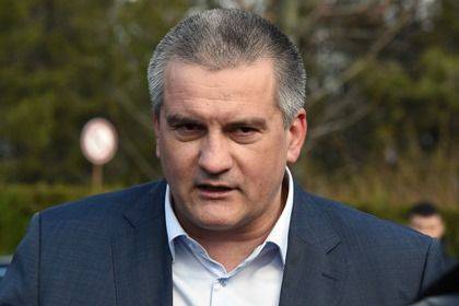 Аксенов назвал число отказавшихся от российского гражданства крымских татар Аксенов назвал число отказавшихся от российского гражданства крымских татар