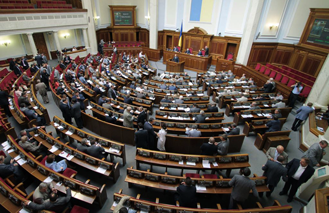 Рада разрешила своим разведчикам притворяться ополченцами Рада разрешила своим разведчикам притворяться ополченцами