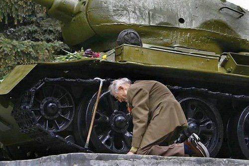 За что погибали советские люди?! За что погибали советские люди?!