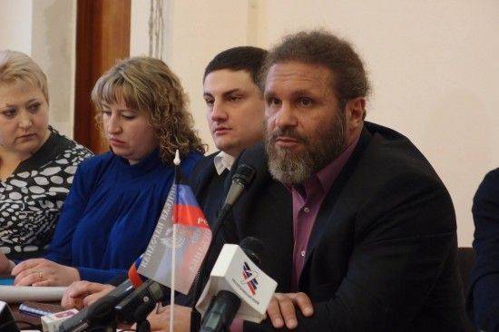 Убит депутат ДНР Роман Возник Убит депутат ДНР Роман Возник