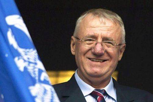 Воислав Шешель: «Западу очень хочется расправиться с Россией!» Воислав Шешель: «Западу очень хочется расправиться с Россией!»