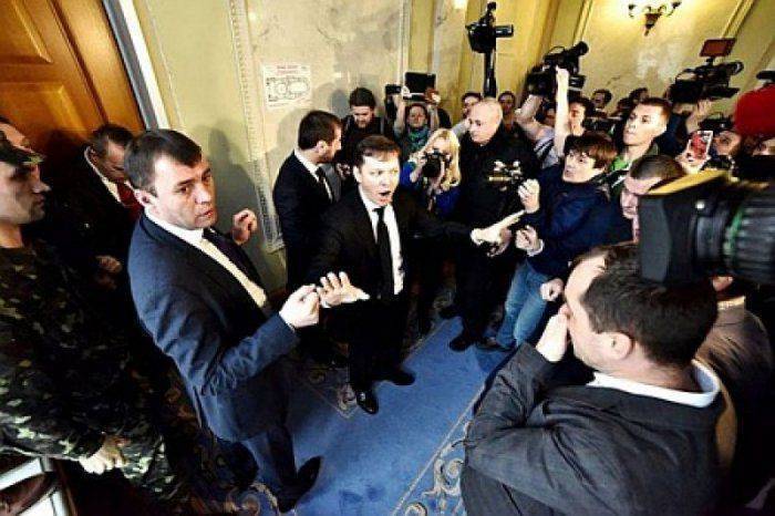 Ляшко обвинил командира «Айдара» в убийствах и требует сорвать с него шевроны  Ляшко обвинил командира «Айдара» в убийствах и требует сорвать с него шевроны