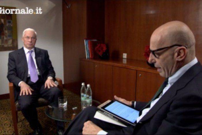 Николай Азаров: "На Украине переворот, организованный Обамой" Николай Азаров: "На Украине переворот, организованный Обамой"