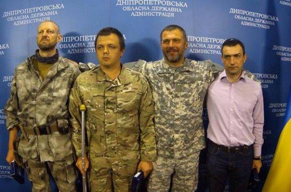 Семен Семенченко: от обычного мошенника до живой легенды Семен Семенченко: от обычного мошенника до живой легенды