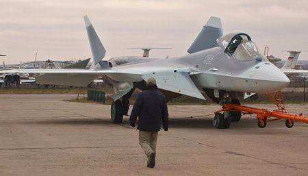 Воздушный бой Raptor c Т-50: раскрыта тайна новейшего российского истребителя Воздушный бой Raptor c Т-50: раскрыта тайна новейшего российского истребителя