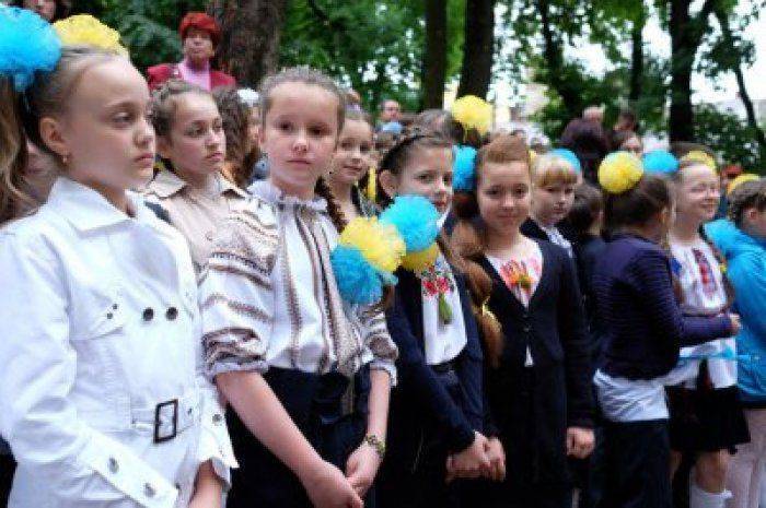 Кто не скачет, тот уволен. В Украине начинается люстрация преподавателей   Кто не скачет, тот уволен. В Украине начинается люстрация преподавателей