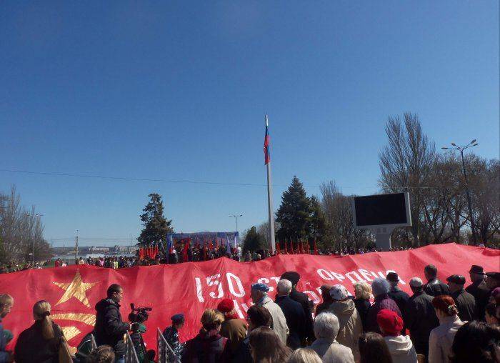 Керчь празднует годовщину освобождения от немецко-фашистских захватчиков Керчь празднует годовщину освобождения от немецко-фашистских захватчиков