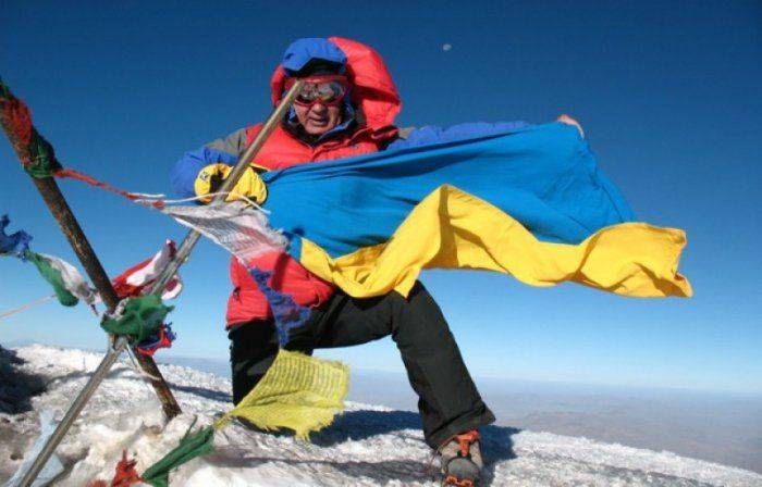 Зачем обиженные украинцы лезут в горы российского Крыма? Зачем обиженные украинцы лезут в горы российского Крыма?