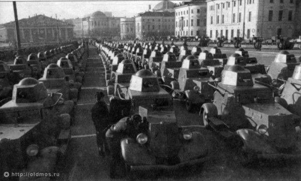 Парад на Красной площади 1 мая 1941 года