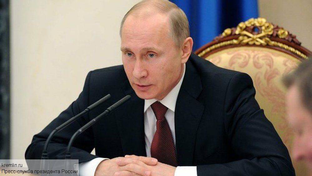 Путин одобрил изменения в законах о митингах и пожарной безопасности Путин одобрил изменения в законах о митингах и пожарной безопасности