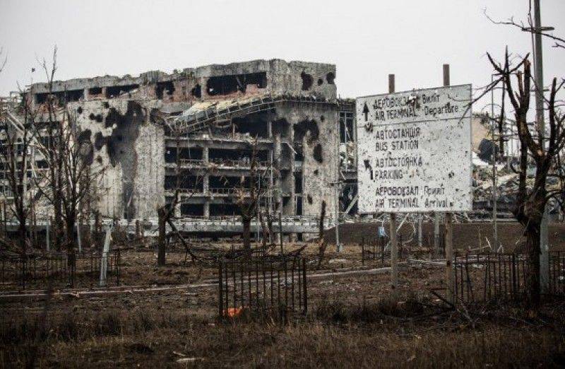 ДНР: Трупы в районе Донецкого аэропорта чреваты экологической катастрофой ДНР: Трупы в районе Донецкого аэропорта чреваты экологической катастрофой