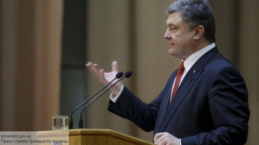 Порошенко заявил об угрозе масштабных боевых действий в Донбассе Порошенко заявил об угрозе масштабных боевых действий в Донбассе