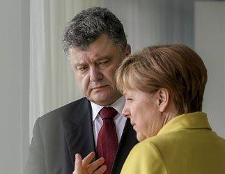 Порошенко гнет свою линию Порошенко гнет свою линию