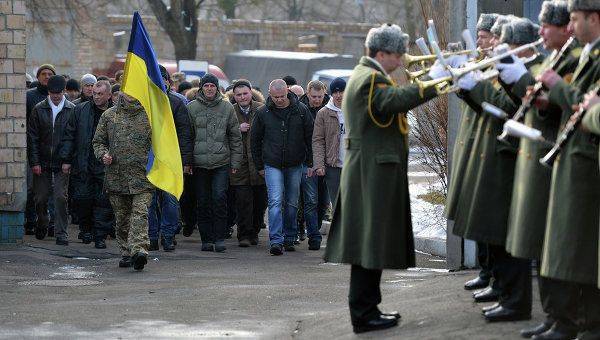 СМИ: украинский блогер рассказал, каким мясом кормят солдат ВСУ СМИ: украинский блогер рассказал, каким мясом кормят солдат ВСУ