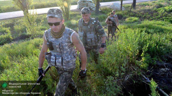 Украинские силовики грабят и истязают мирных жителей в Донбассе — ДНР Украинские силовики грабят и истязают мирных жителей в Донбассе — ДНР