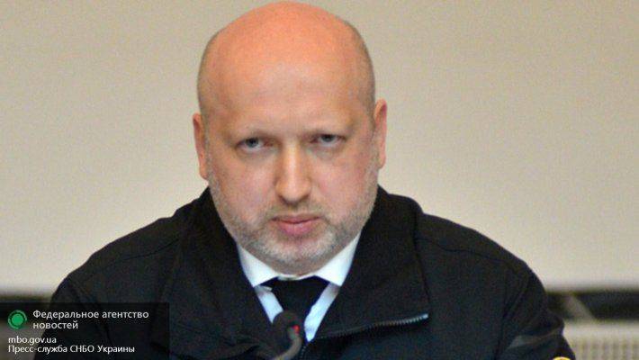 Турчинов: Украина не будет поставлять составляющие к оружию агрессора Турчинов: Украина не будет поставлять составляющие к оружию агрессора