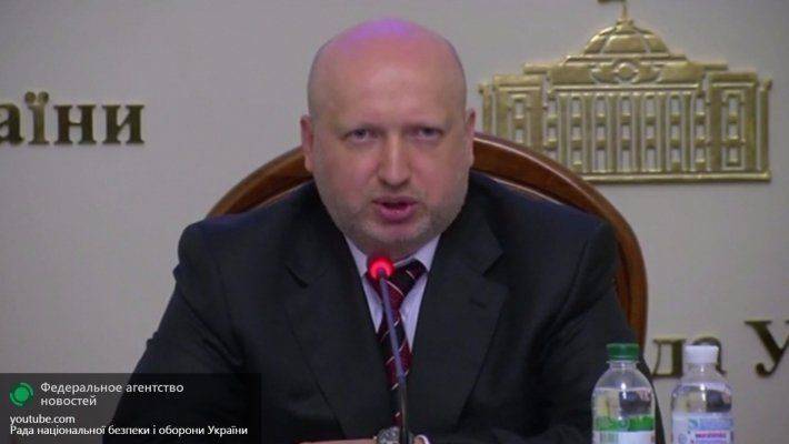Турчинов призвал НАТО не умиротворять, а остановить Россию Турчинов призвал НАТО не умиротворять, а остановить Россию