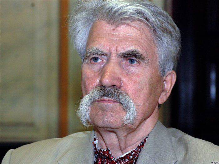 «9 мая для Украины — день траура, когда нас, против нашей воли, погнали против немцев» — Левко Лукьяненко «9 мая для Украины — день траура, когда нас, против нашей воли, погнали против немцев» — Левко Лукьяненко