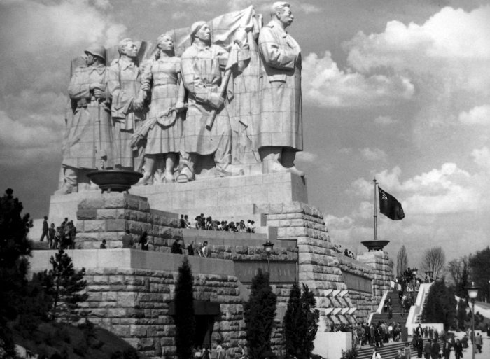 Миф о Сталине: разоблачение фальсификаций Миф о Сталине: разоблачение фальсификаций