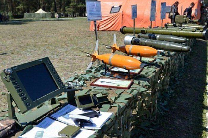 Украина изобрела «джевелин», который остановит российские танковые колонны  Украина изобрела «джевелин», который остановит российские танковые колонны