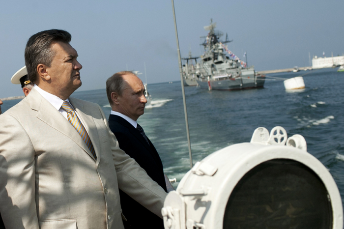 В Украине вспомнили про Януковича. Возможно, он все еще президент В Украине вспомнили про Януковича. Возможно, он все еще президент