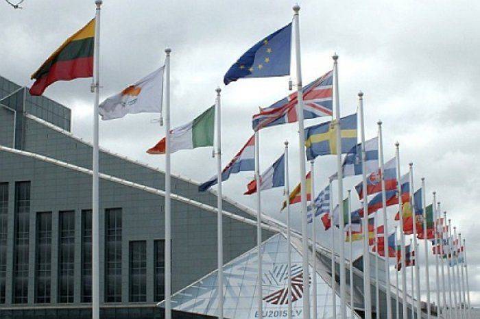 Европейский посыл: На саммите ЕС Украину выставят за дверь  Европейский посыл: На саммите ЕС Украину выставят за дверь