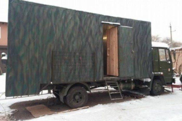 Цирк и баня: волонтеры предлагают бойцам АТО помыться за миллион Цирк и баня: волонтеры предлагают бойцам АТО помыться за миллион