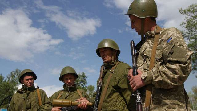СБУ подтвердила факт перехода украинских силовиков на сторону ополчения СБУ подтвердила факт перехода украинских силовиков на сторону ополчения