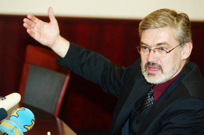 Чешский политик: Порошенко и Яценюк – опасные сумасшедшие Чешский политик: Порошенко и Яценюк – опасные сумасшедшие