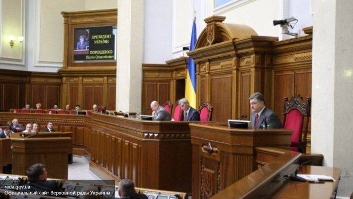 Мосийчук: Порошенко плюнул на могилы героев Небесной сотни Мосийчук: Порошенко плюнул на могилы героев Небесной сотни