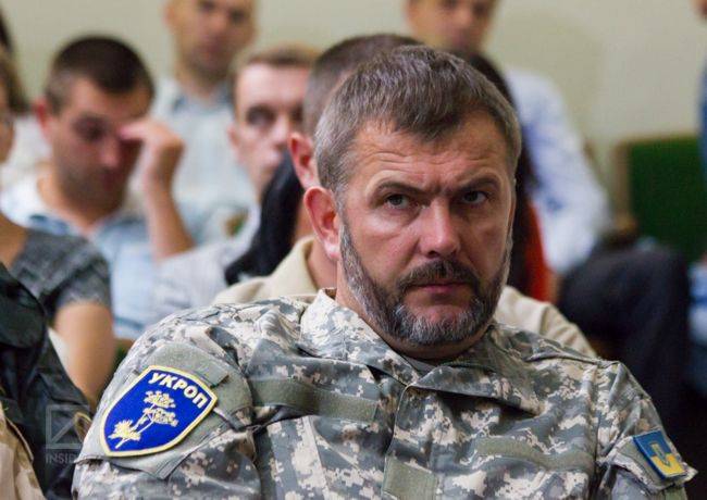 Власти Украины хотят легализовать физическое уничтожение своих противников и казнить за «измену Родине» Власти Украины хотят легализовать физическое уничтожение своих противников и казнить за «измену Родине»