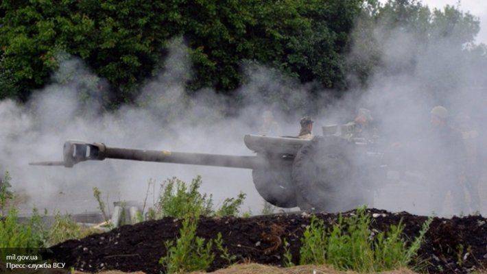 ОБСЕ зафиксировала в Донбассе 700 взрывов и передислокацию техники ОБСЕ зафиксировала в Донбассе 700 взрывов и передислокацию техники