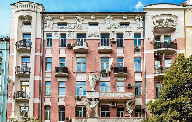 В Киеве выставили на продажу пентхаус Саакашвили В Киеве выставили на продажу пентхаус Саакашвили