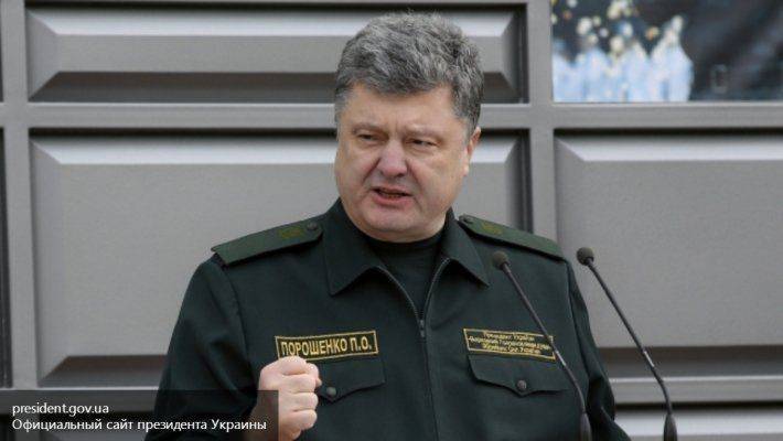 По порядку рассчитайсь: Порошенко назвал врагов украинских реформ По порядку рассчитайсь: Порошенко назвал врагов украинских реформ