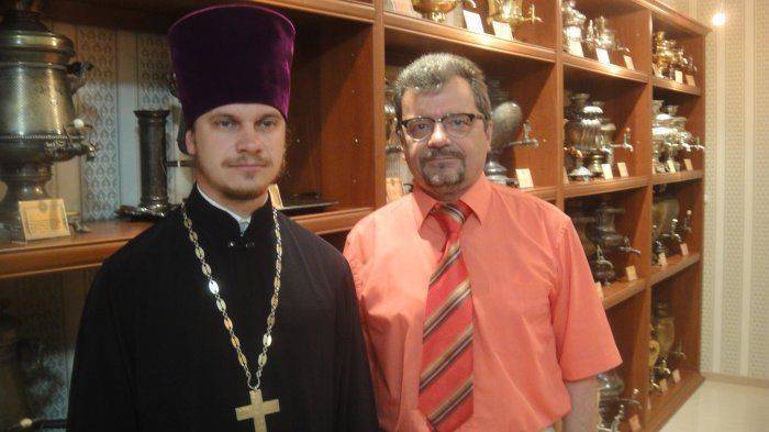 Возрождая русские традиции. В Саратове открылся Музей Самоваров Возрождая русские традиции. В Саратове открылся Музей Самоваров