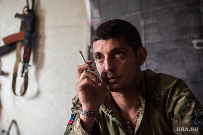 Донецкий комбат Гиви: «Никто не знает, что мы здесь вытворяем» Донецкий комбат Гиви: «Никто не знает, что мы здесь вытворяем»