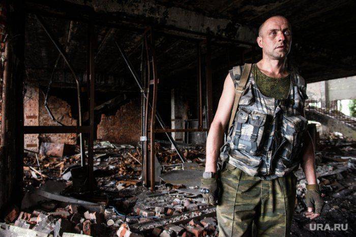 Донецкий комбат Гиви: «Никто не знает, что мы здесь вытворяем» Донецкий комбат Гиви: «Никто не знает, что мы здесь вытворяем»