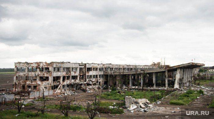 Донецкий комбат Гиви: «Никто не знает, что мы здесь вытворяем» Донецкий комбат Гиви: «Никто не знает, что мы здесь вытворяем»