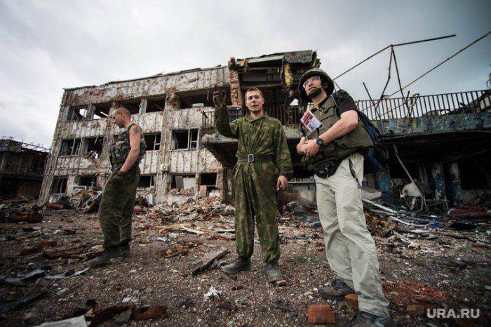 Донецкий комбат Гиви: «Никто не знает, что мы здесь вытворяем» Донецкий комбат Гиви: «Никто не знает, что мы здесь вытворяем»