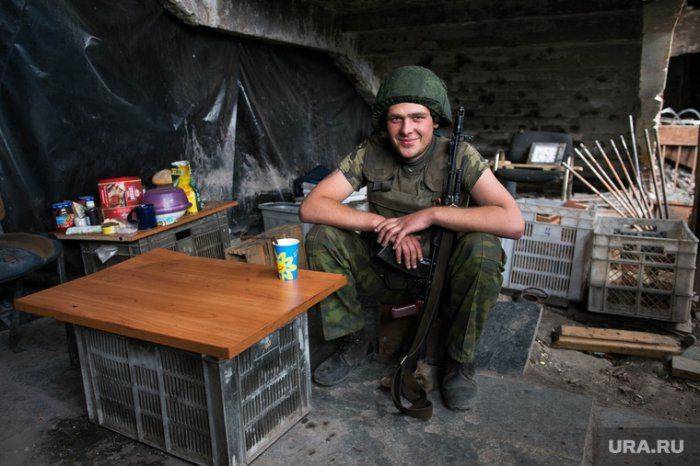 Донецкий комбат Гиви: «Никто не знает, что мы здесь вытворяем» Донецкий комбат Гиви: «Никто не знает, что мы здесь вытворяем»