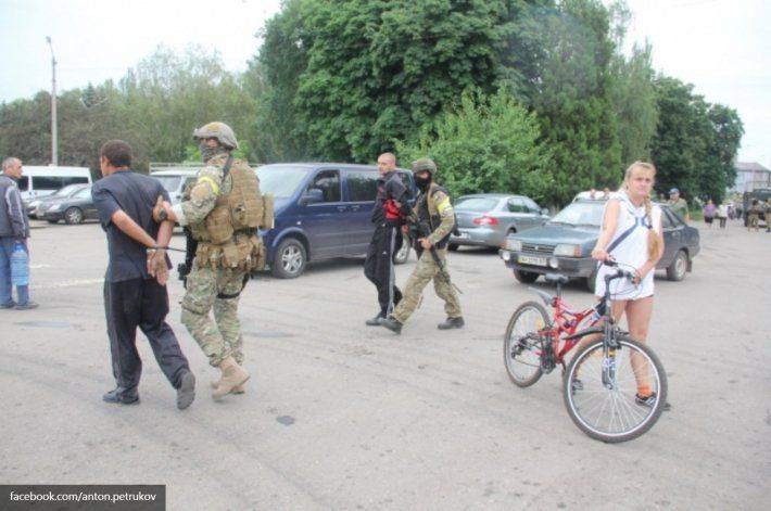 Падение Славянска: герои, спасшие Стрелкова Падение Славянска: герои, спасшие Стрелкова